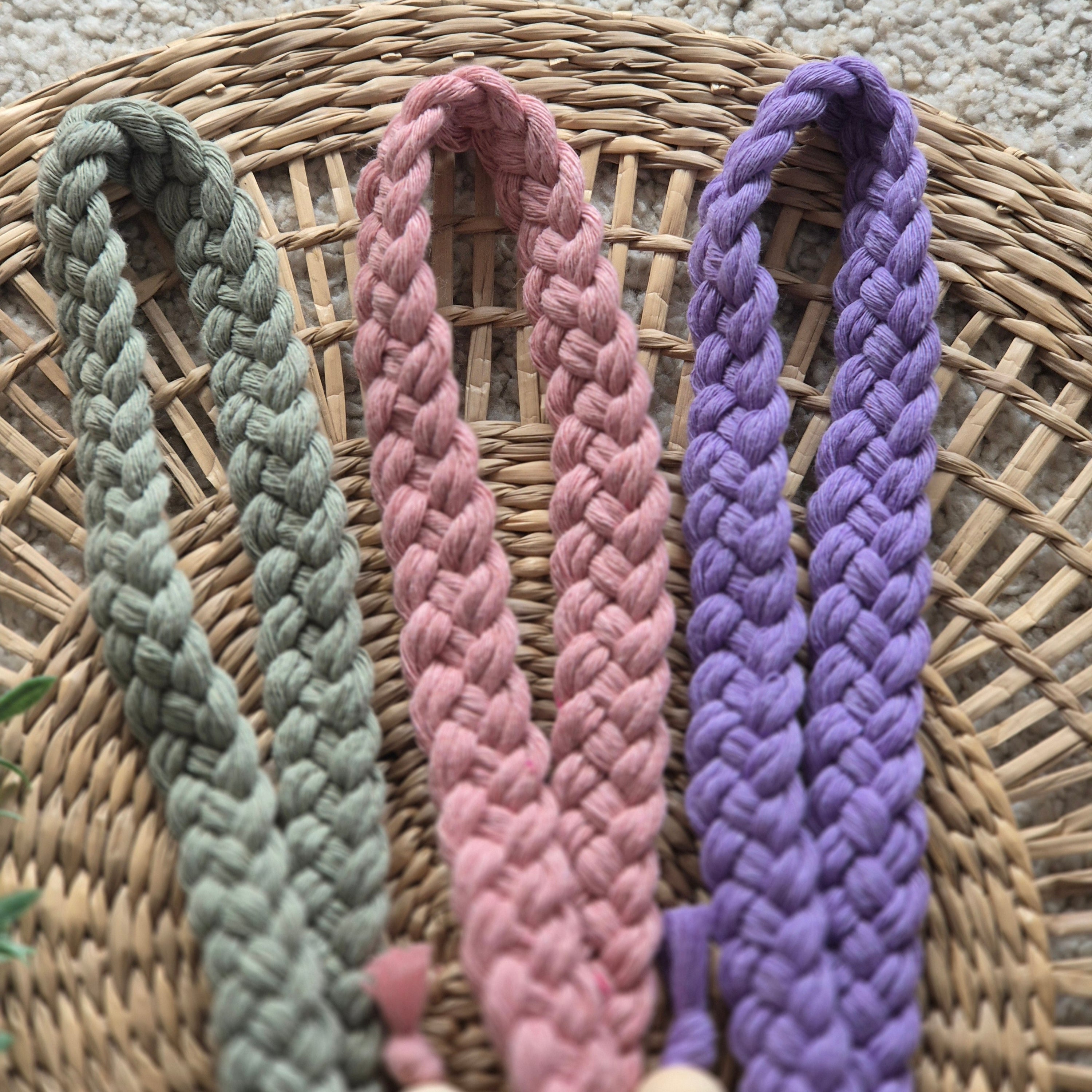 macramé lanyard - long