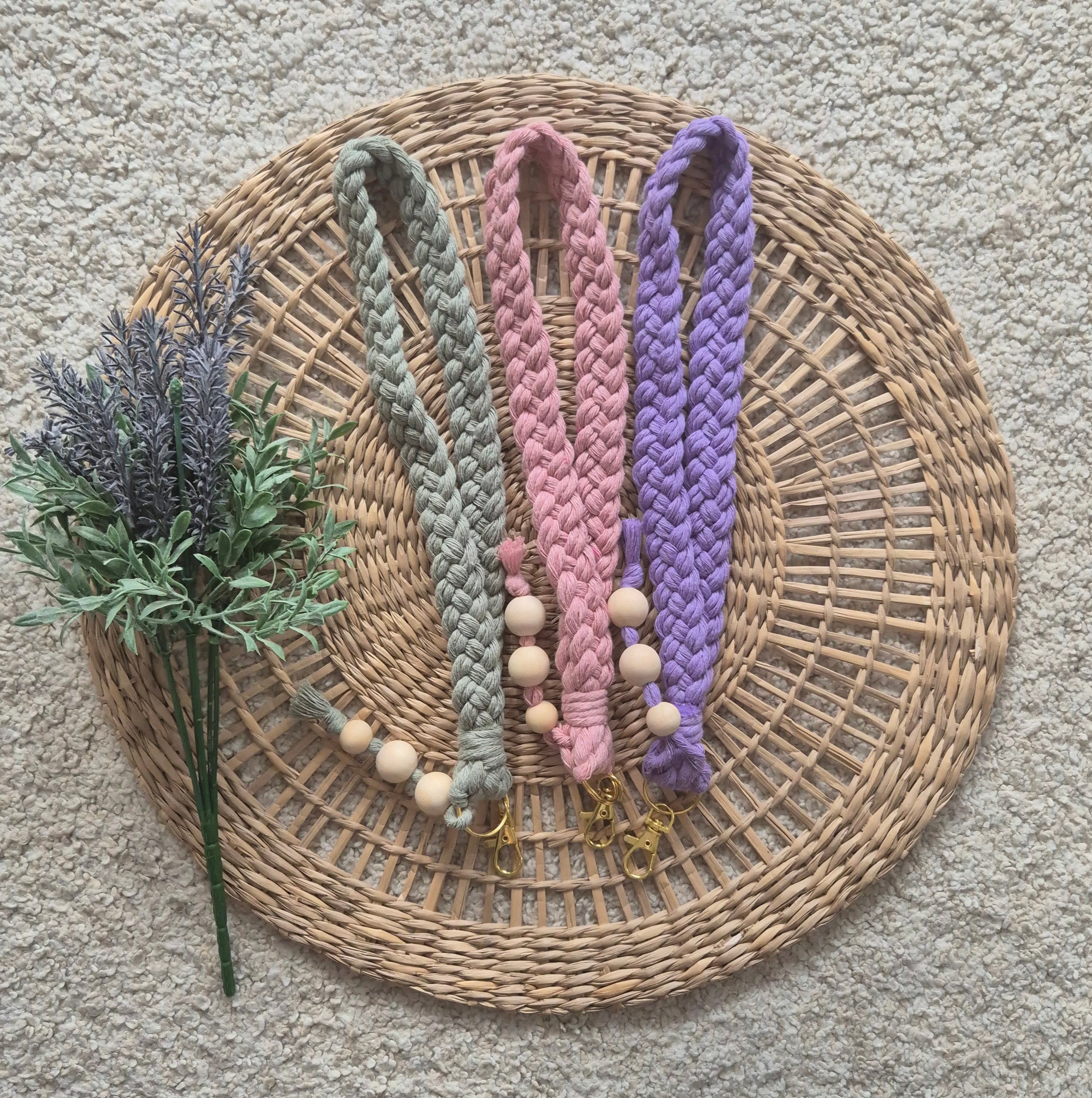macramé lanyard - long