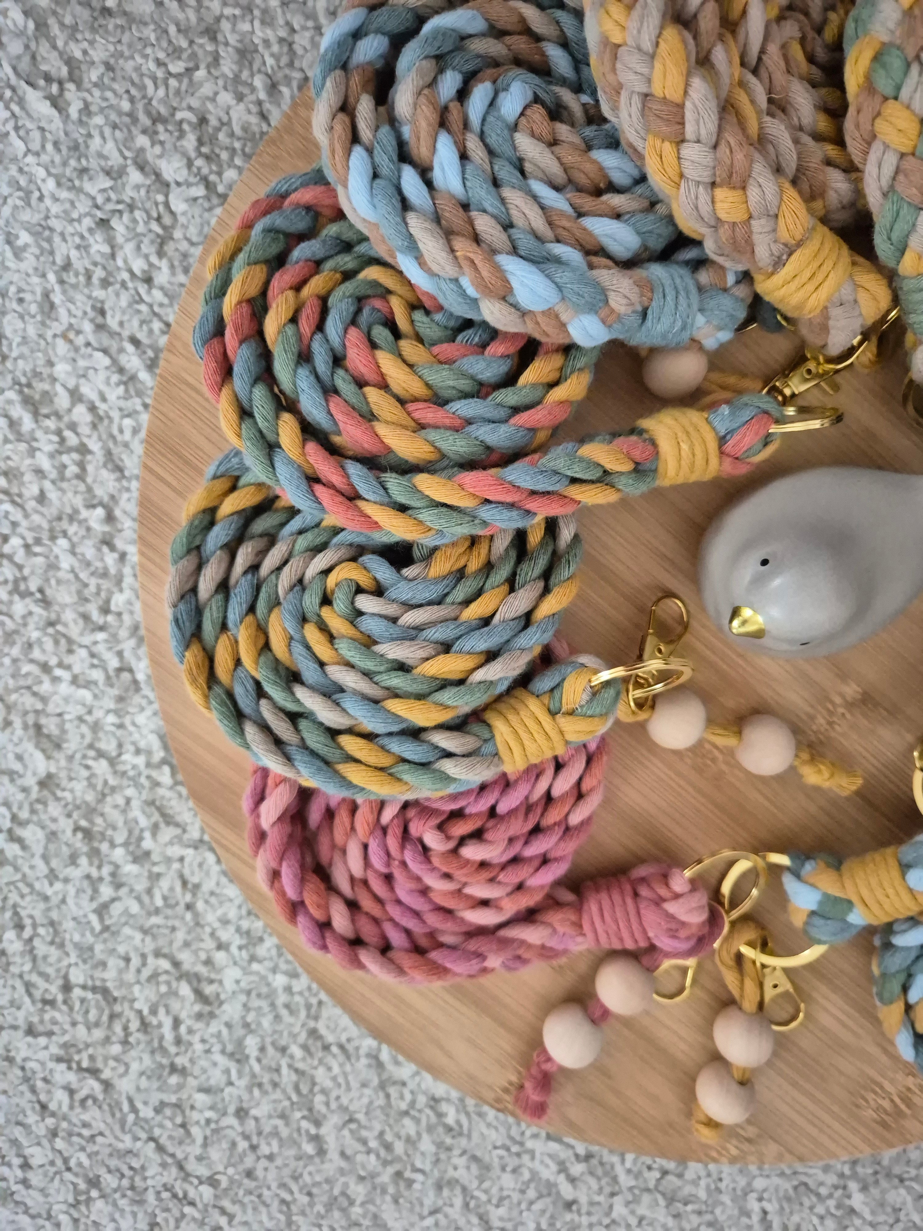 macramé phone lanyard ♡