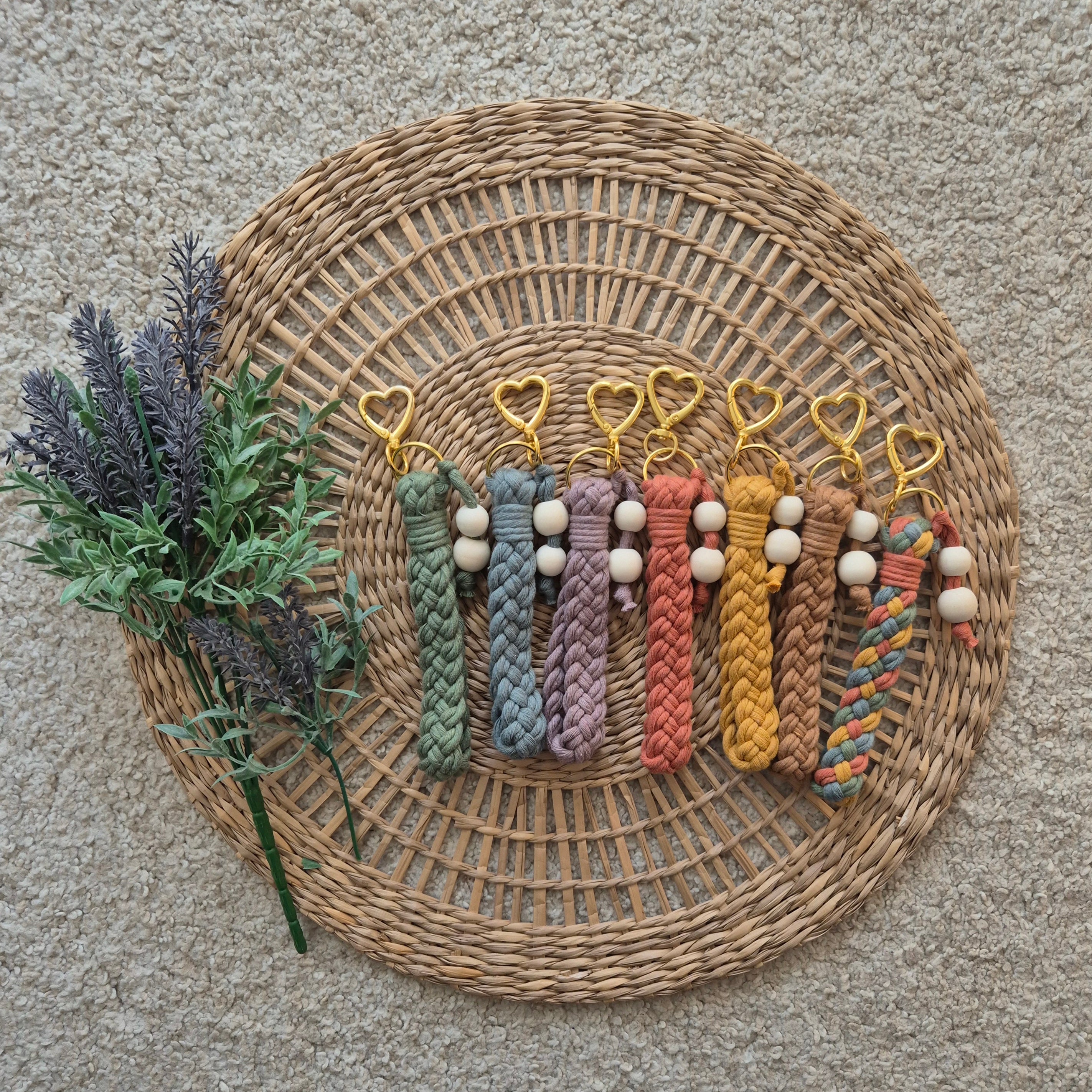 macramé keychain ♡ braided